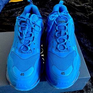 Triple s worn twice